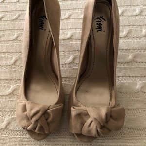 Tan heels